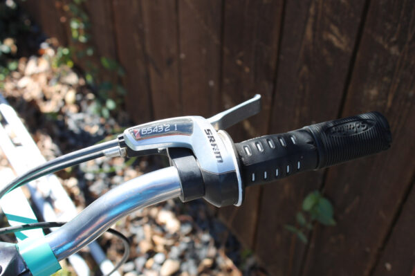 Schwinn Skyliner Mountain Bike
