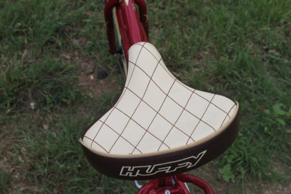 Huffy Nel Lusso Cruiser Bike - 0031