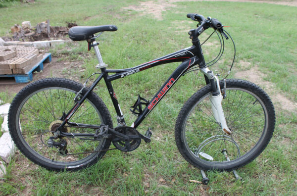 Schwinn Aluminum Comp Mountain Bike - 0033