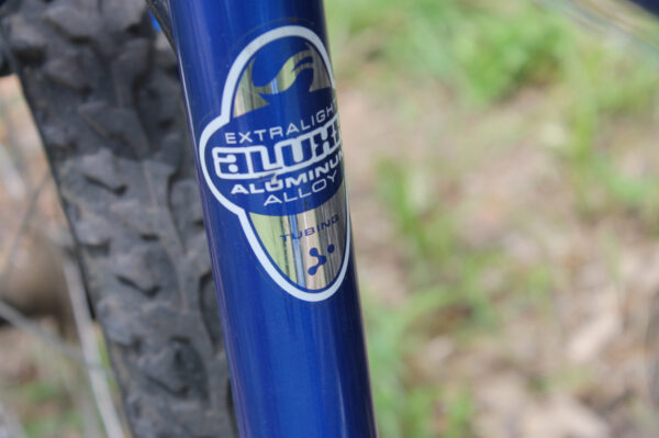 Giant Boulder SE Mountain Bike - 0035