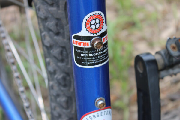 Giant Boulder SE Mountain Bike - 0035