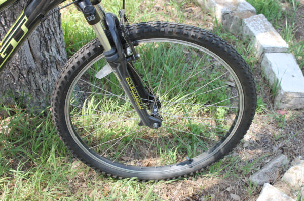 GT Laguna Mountain Bike - 0051