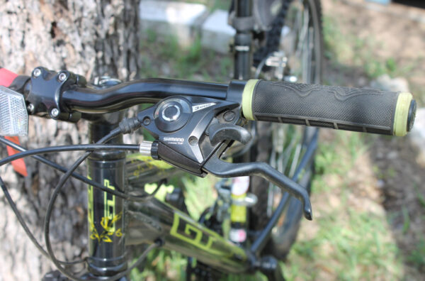 GT Laguna Mountain Bike - 0051